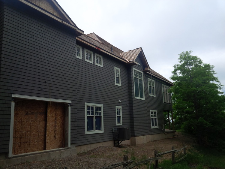 Siding replacement project for London, Ontario property by Davidoff Roofing  