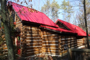 metal roof installation on cottage