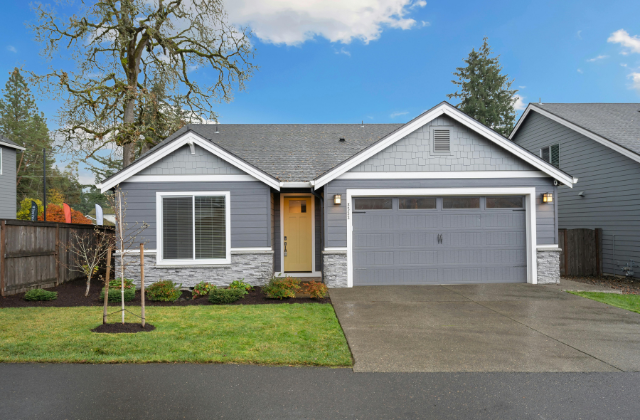 Residential Roofing Services in the John Street South Area, Stratford, Ontario