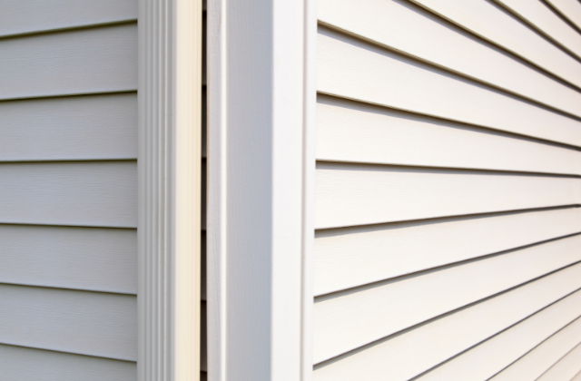 Learning Signs That You Need New Siding and Getting Professional Siding Installation Services with Davidoff Roofing